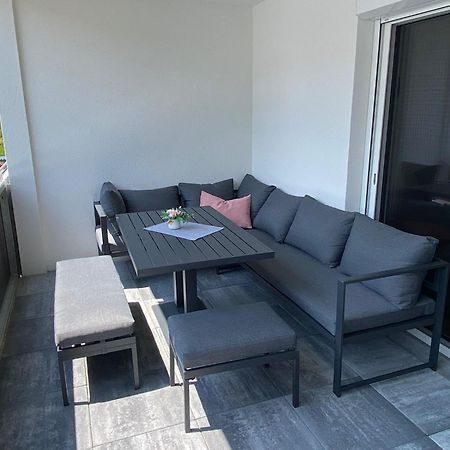 Wunderschoene, Neue Wohnung Mit Grosser Terrasse Ebenthal  Kültér fotó